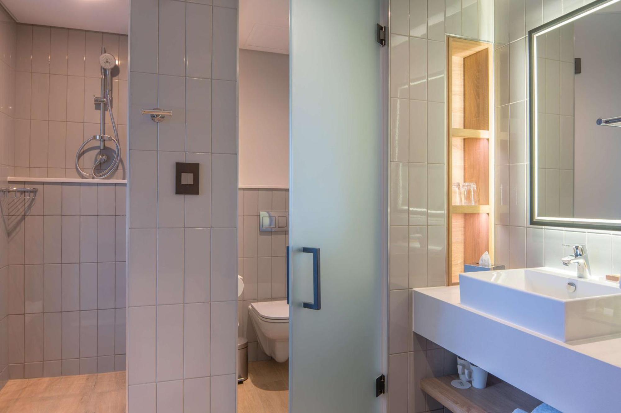 Hilton Garden Inn Umhlanga Arch Дурбан Экстерьер фото